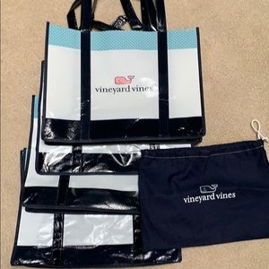 Vineyard Vines Shopping Bags (4) and Dust Bag (1)